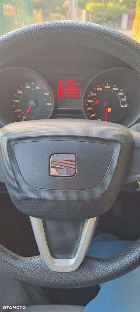 Seat Ibiza SC 1.4 16V Reference - 18