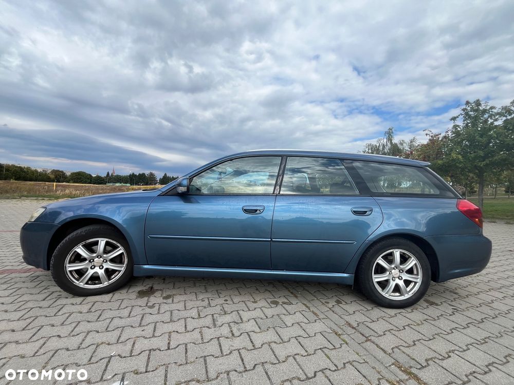 Subaru Legacy - 9