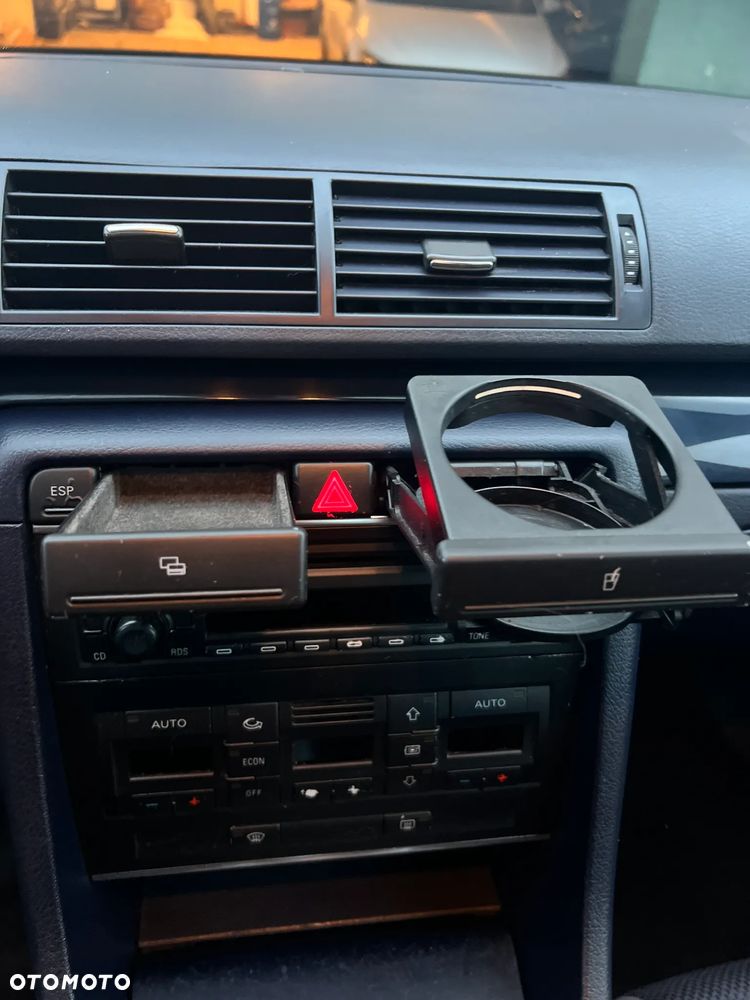 Audi A4 Avant 1.9 TDI - 10