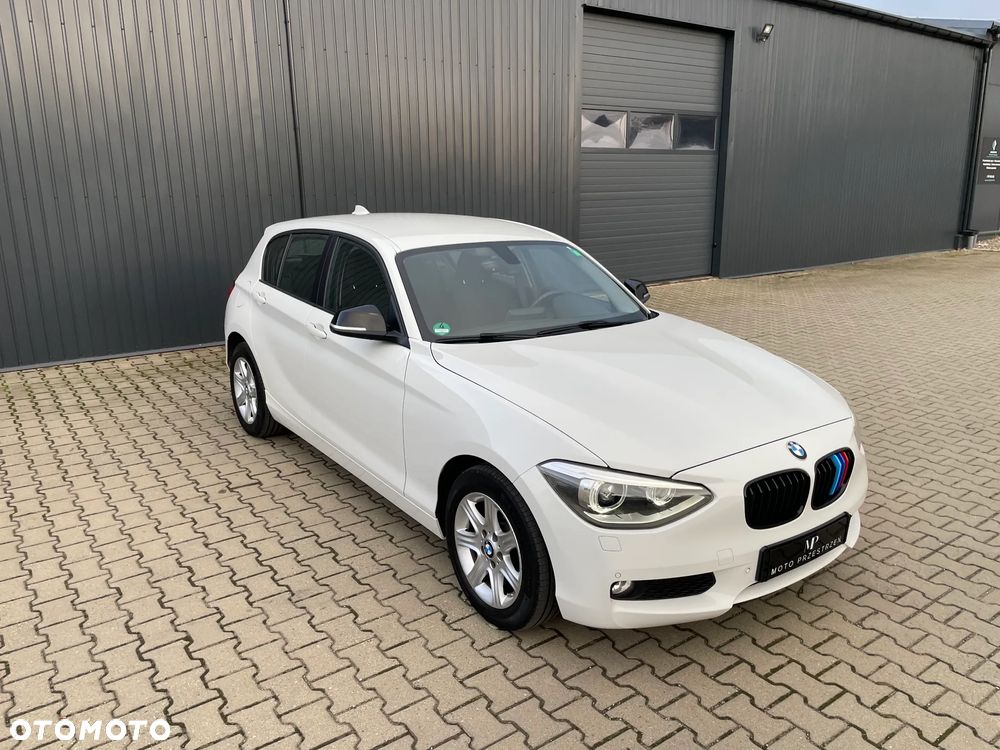BMW Seria 1 116i - 29