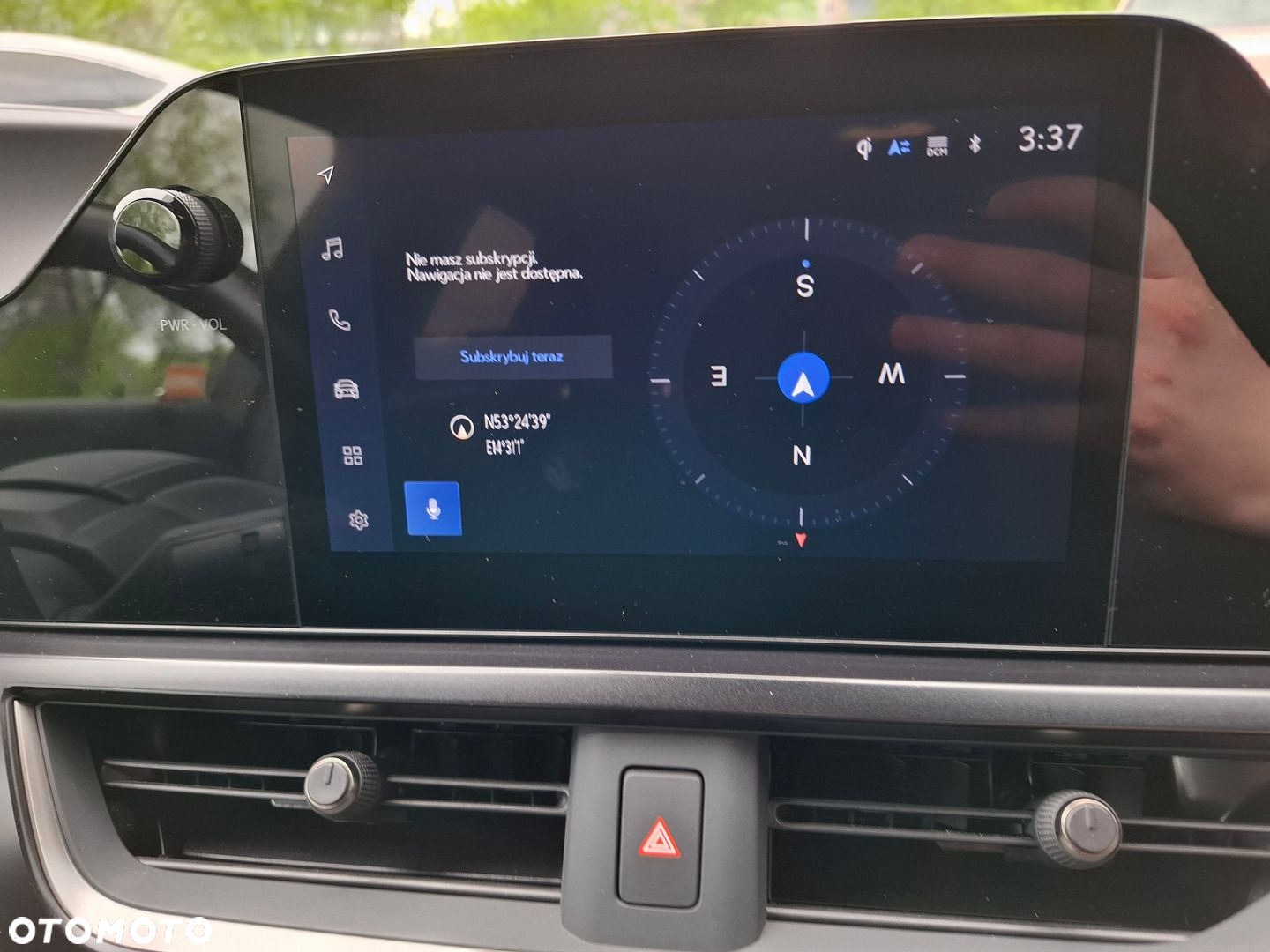 Lexus UX - 31
