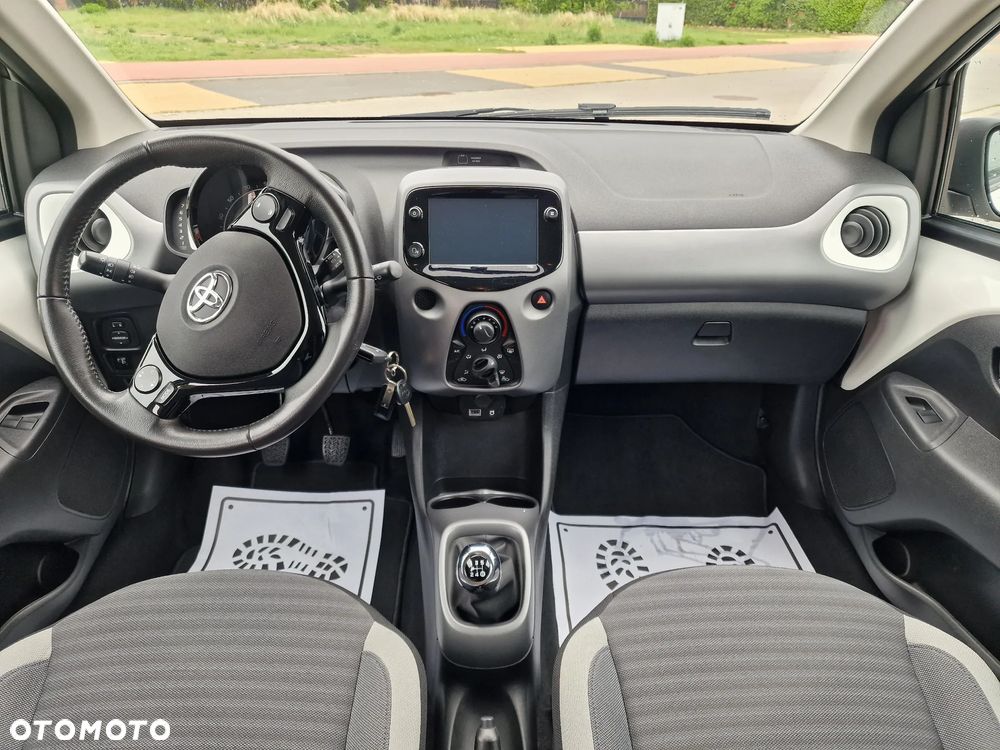 Toyota Aygo 1.0 VVT-i Color Edition - 18