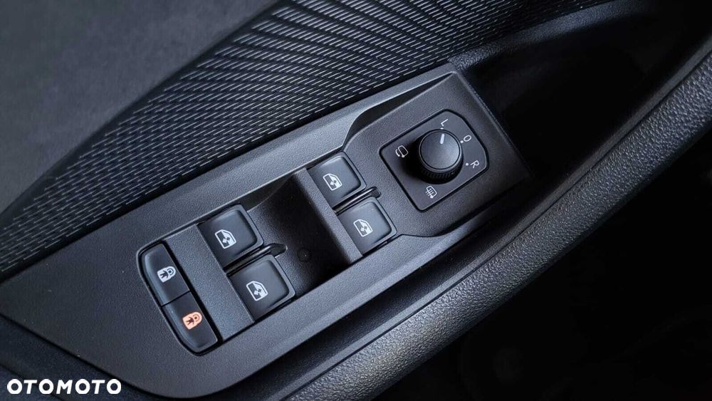 Skoda Octavia 2.0 TDI RS DSG - 16