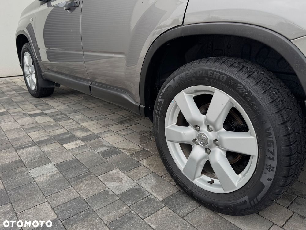 Nissan X-Trail 2.0 4x4 XE - 34