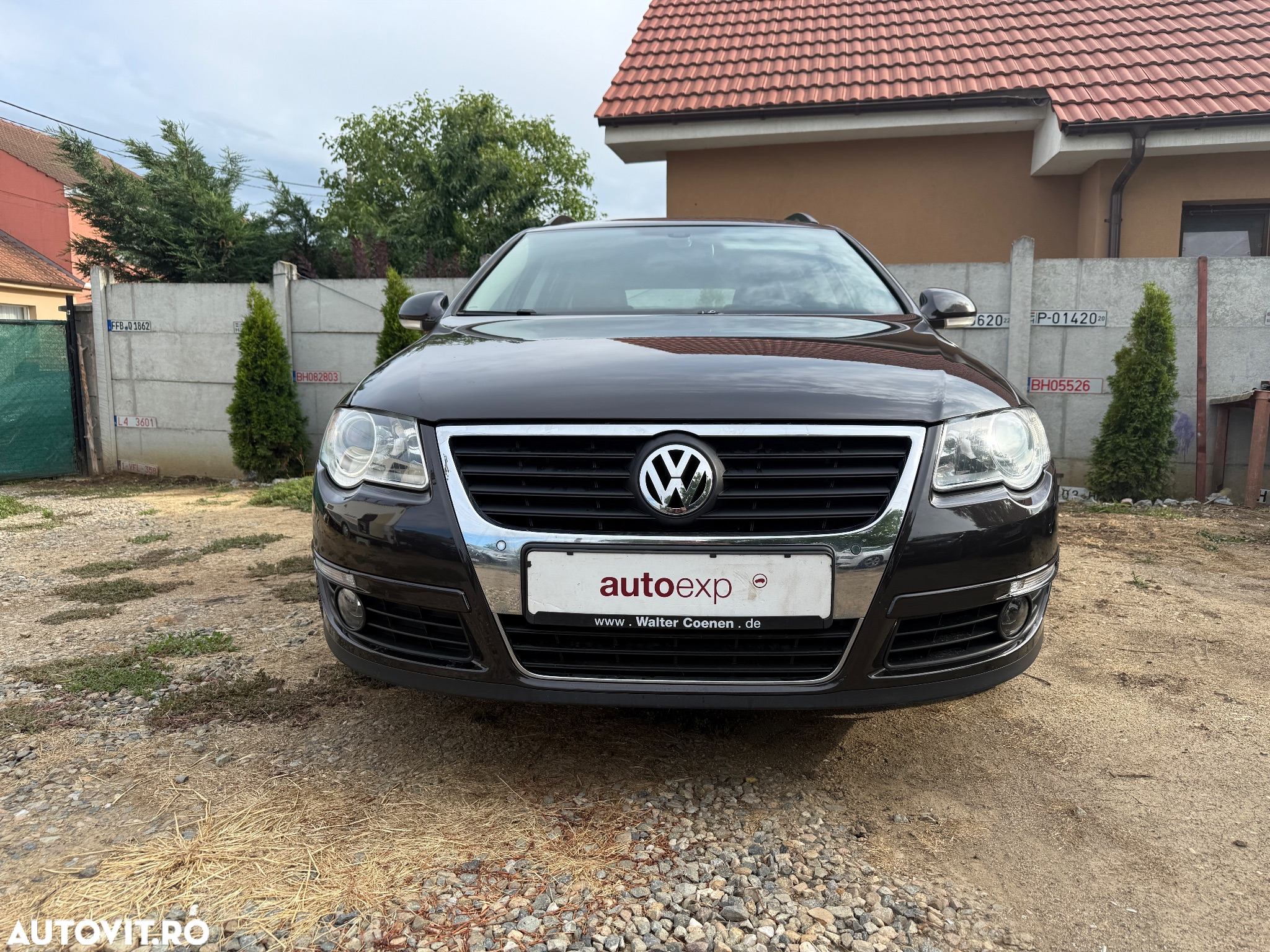 Volkswagen Passat Variant 2.0 Blue TDI SCR Comfortline - 2