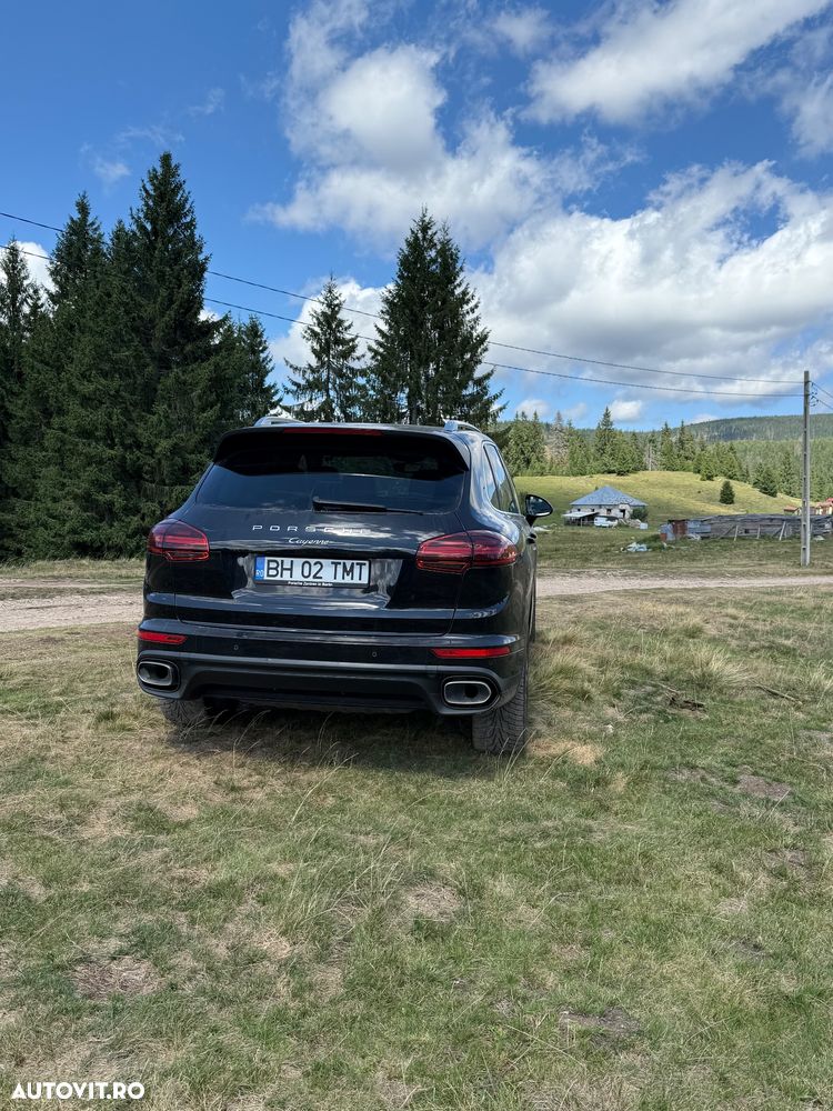Porsche Cayenne 2015 photo 3