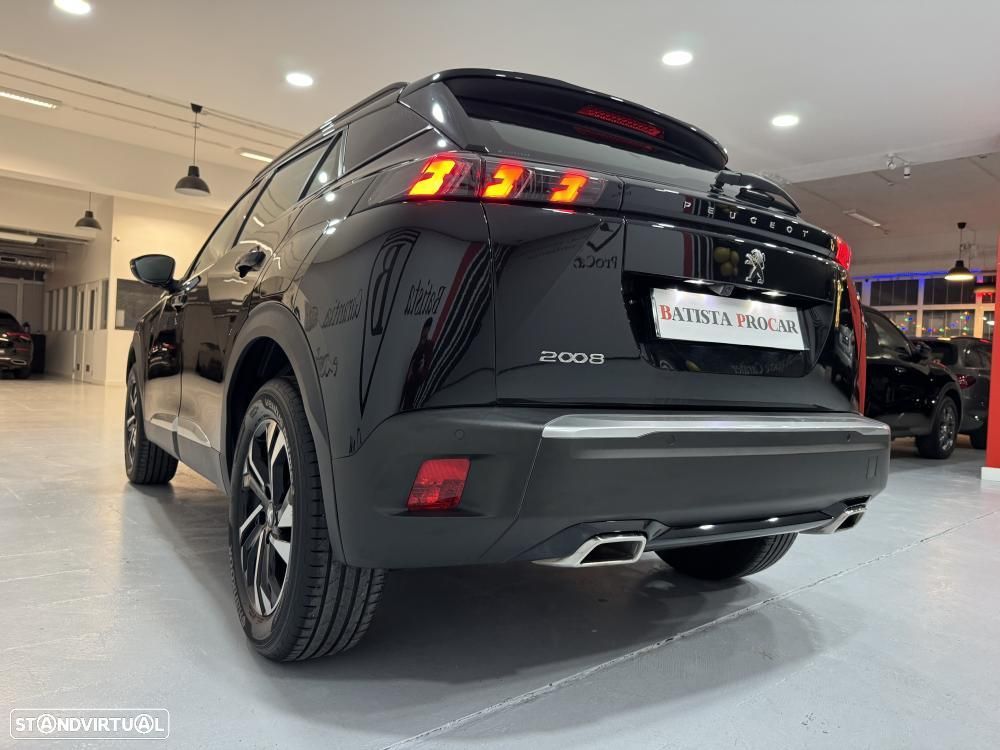 Peugeot 2008 1.2 PureTech Allure - 19