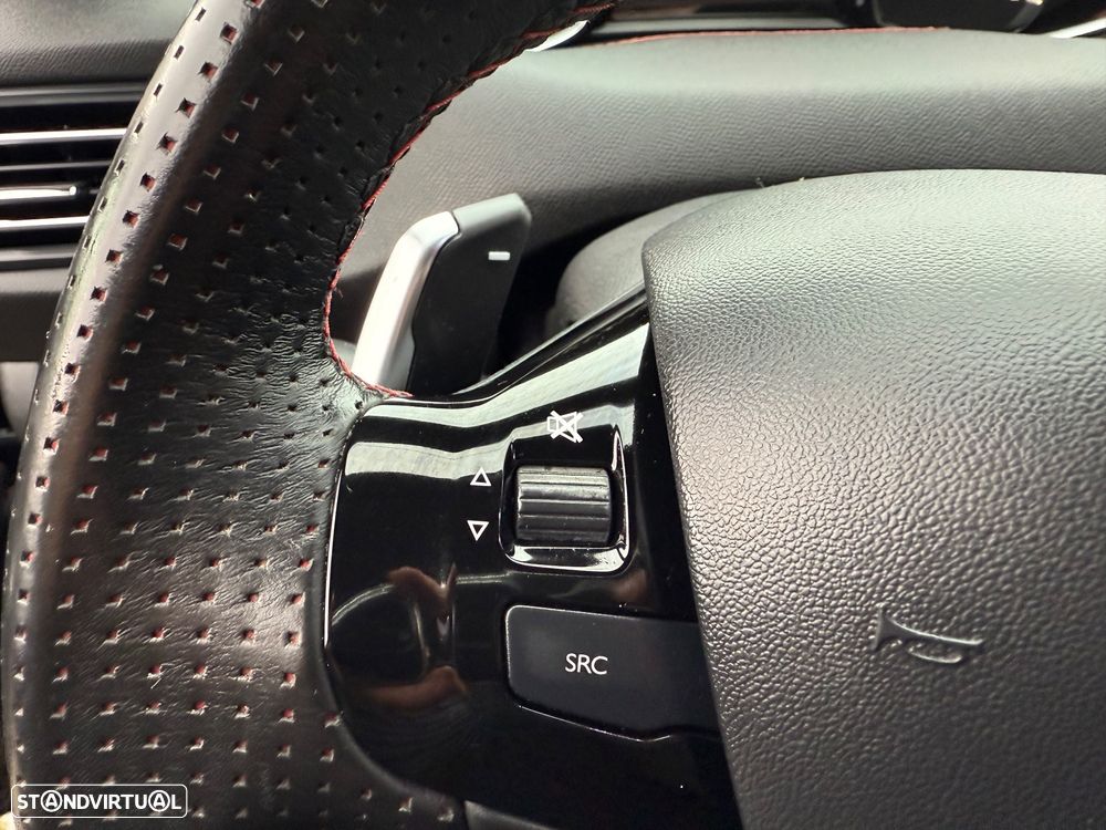 Peugeot 308 SW BlueHDi 130 EAT8 Stop & Start GT - 29