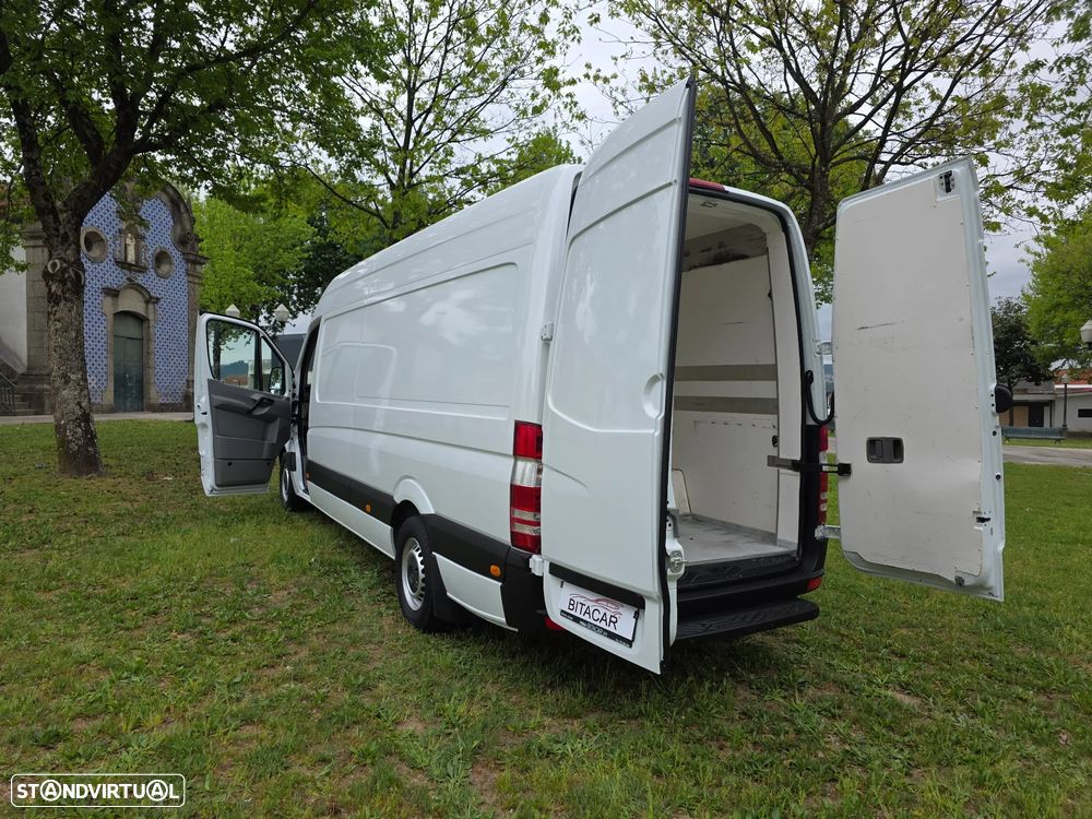 Mercedes-Benz SPRINTER 316 CDI/43 IVA DEDUTIVEL - 29