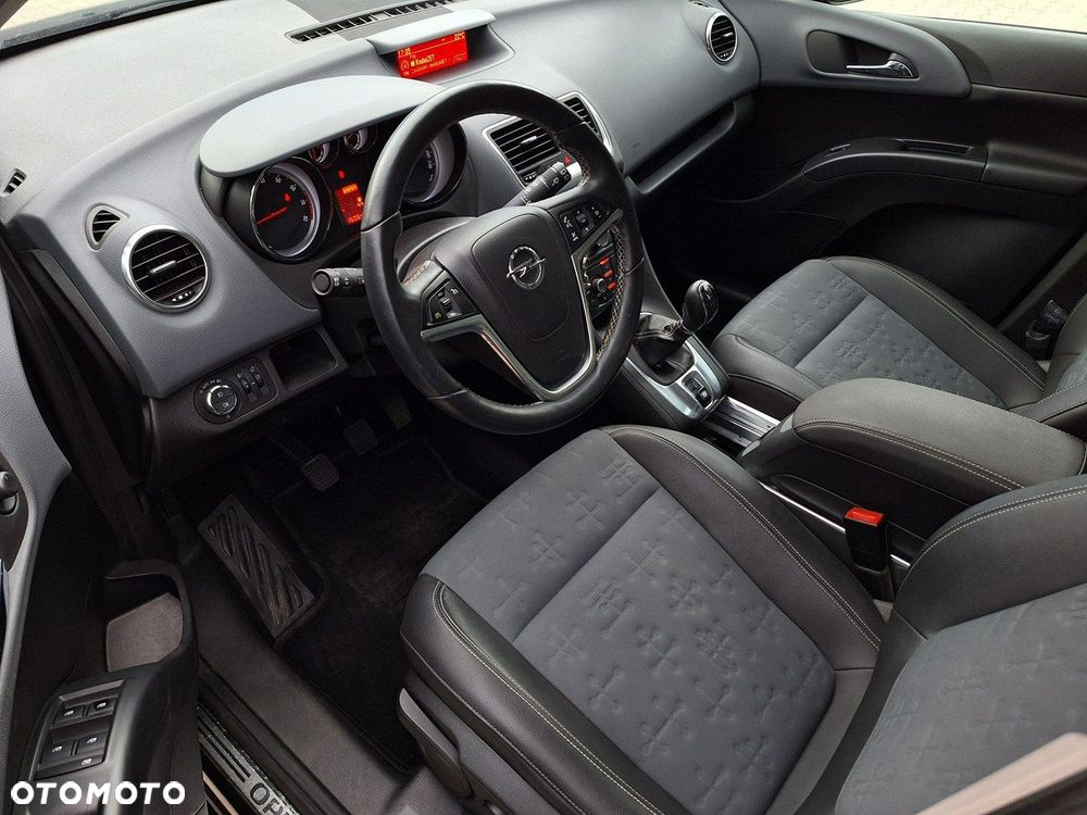 Opel Meriva - 17