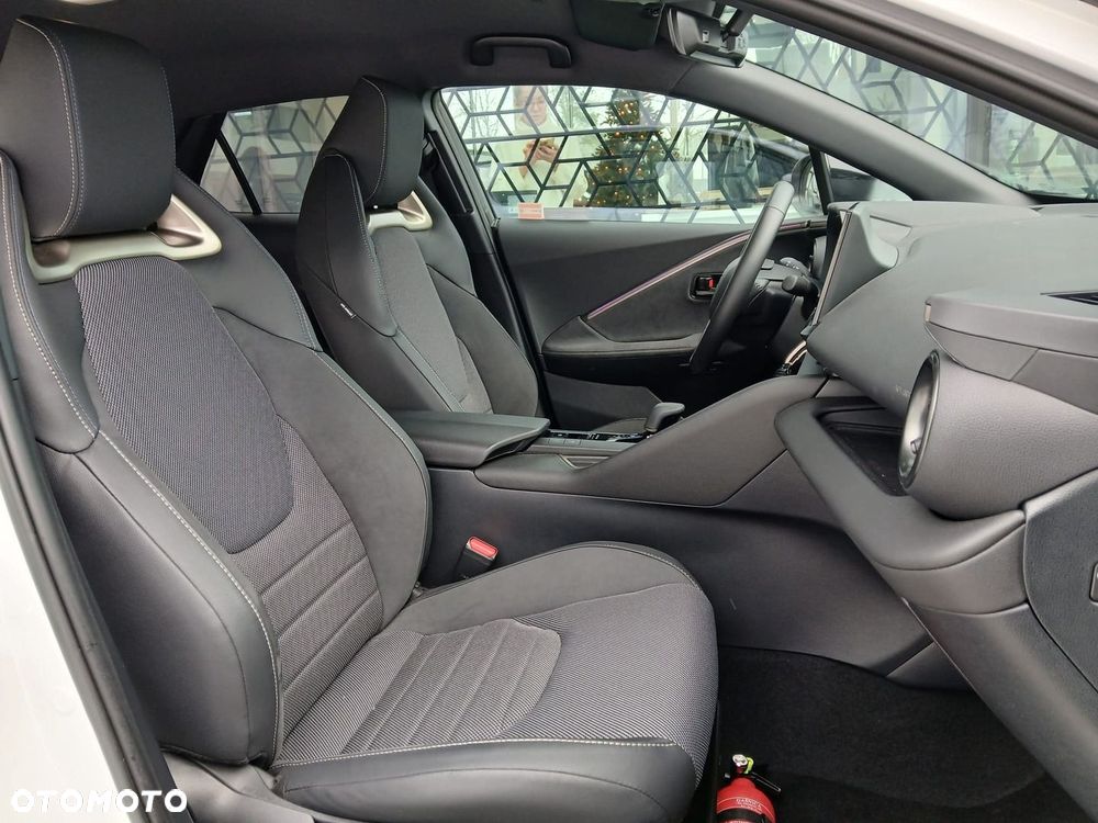Toyota C-HR - 25
