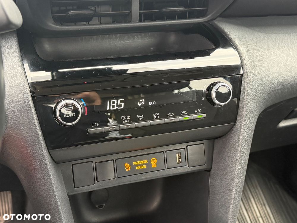 Toyota Yaris Cross Hybrid 1.5 Comfort - 31