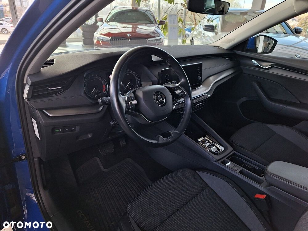 Skoda Octavia 2.0 TDI Ambition DSG - 11