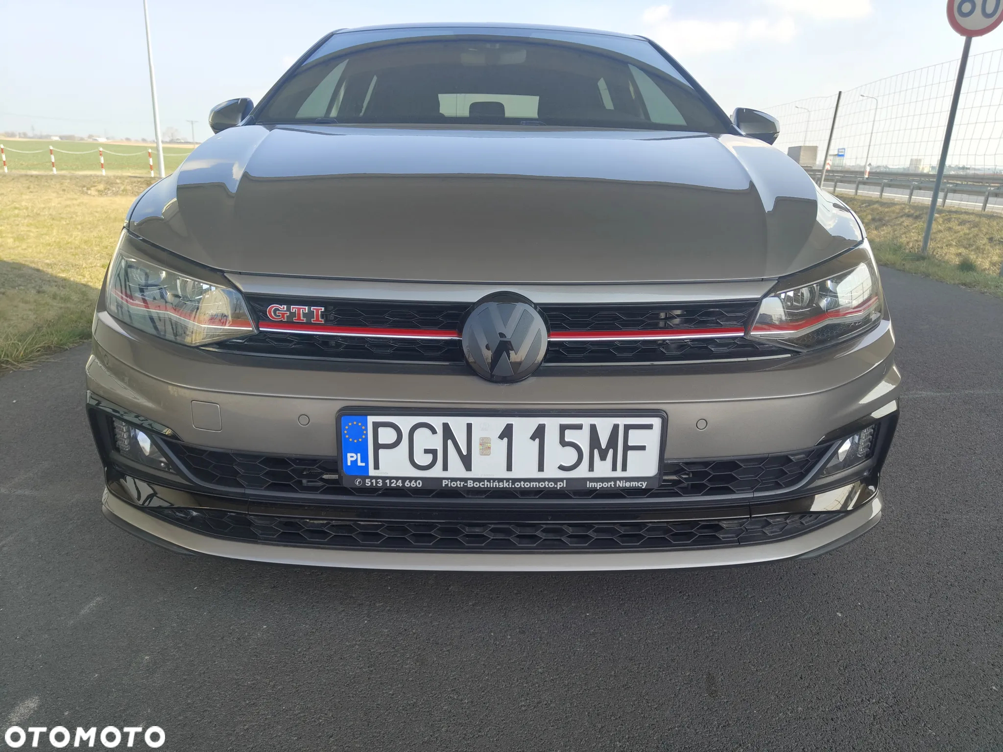 Volkswagen Polo 2.0 TSI DSG OPF GTI - 25