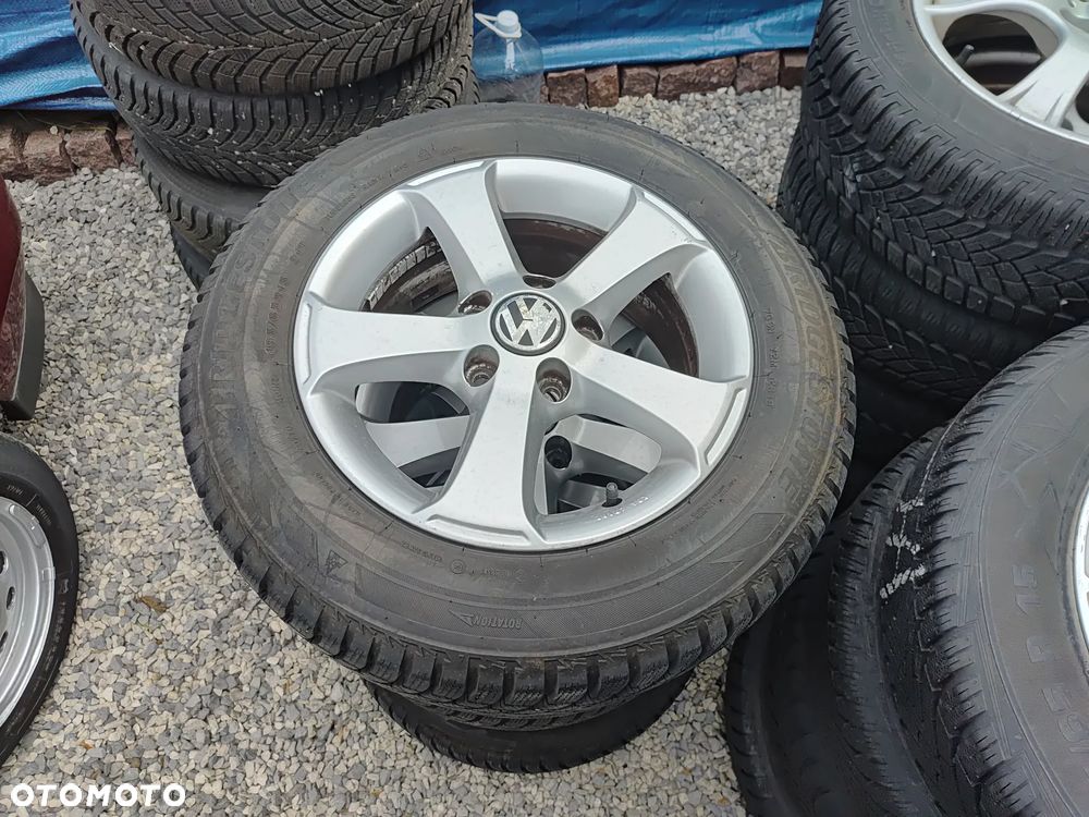 Volkswagen Golf 2.0 TDI DPF Comfortline - 34