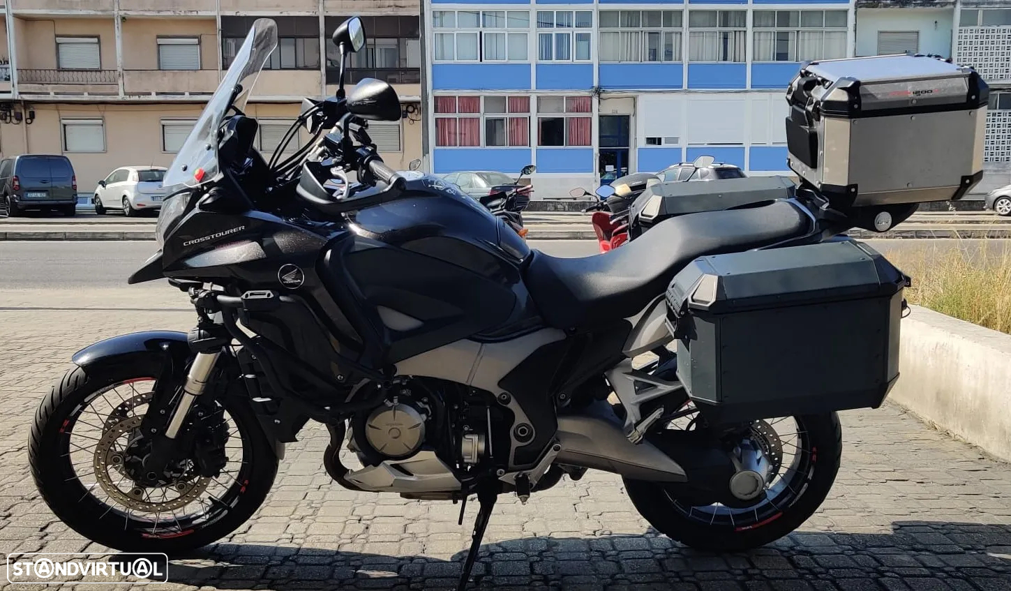 Honda VFR 1200 Crosstourer - 2