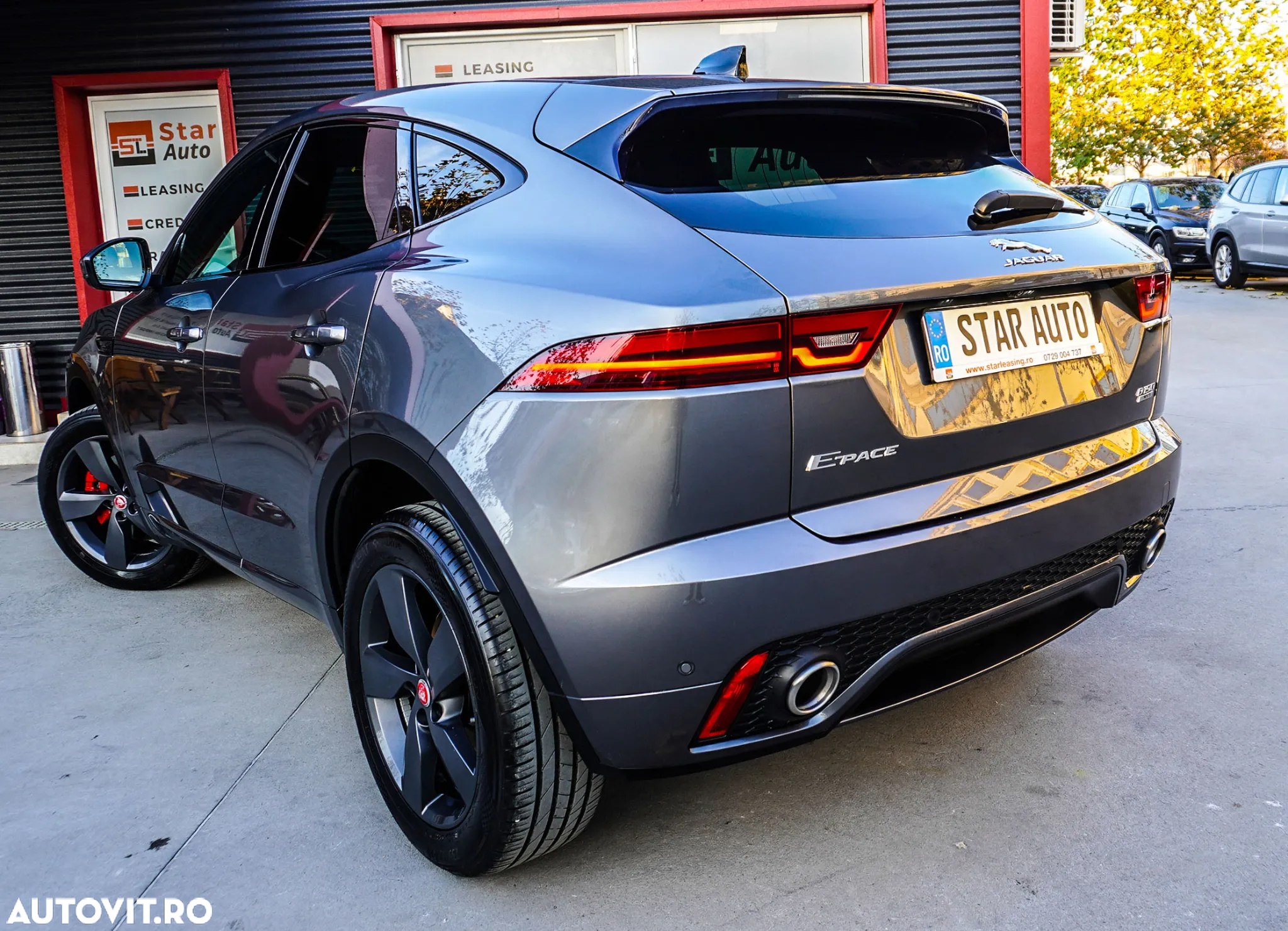 Jaguar E-Pace D150 AWD R-Dynamic S - 5