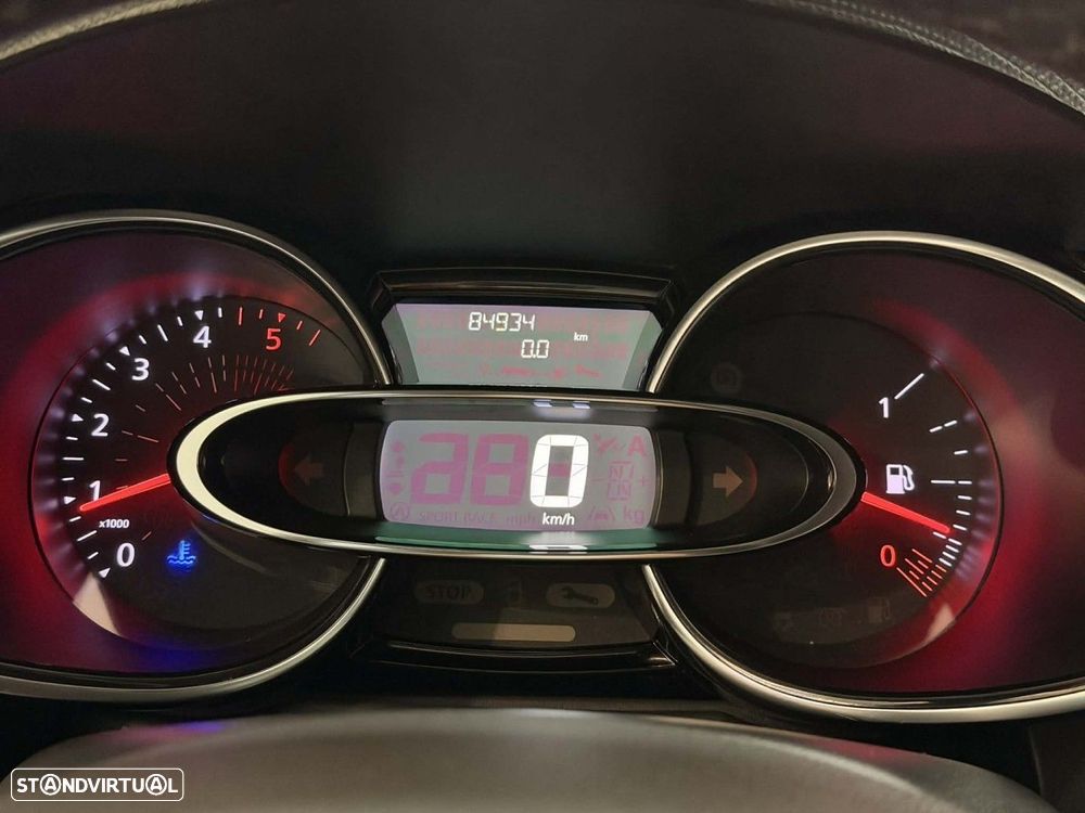 Renault Clio Sport Tourer 1.5 dCi Limited - 15
