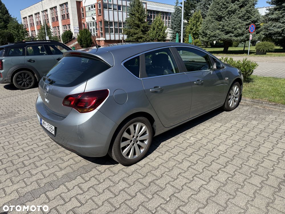 Opel Astra 1.6 - 15