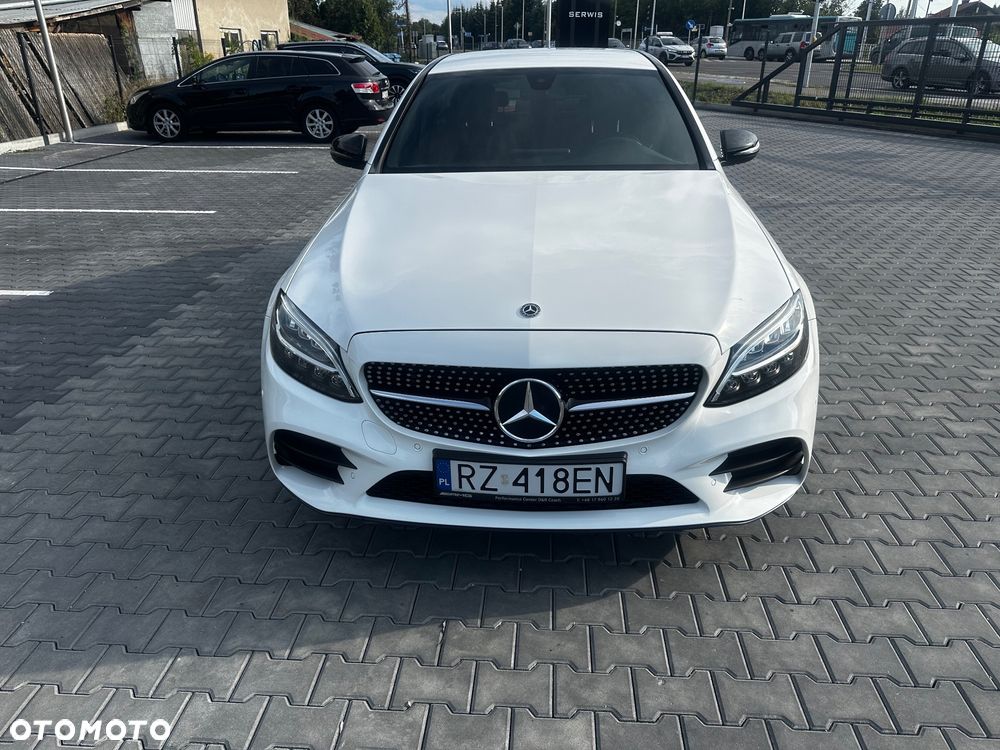 Mercedes-Benz Klasa C 200 4MATIC 9G-TRONIC - 9
