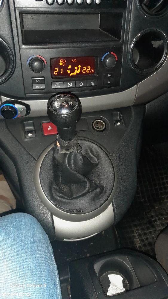 Peugeot Partner 1.6 HDi VTC - 12