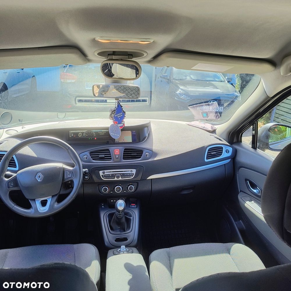 Renault Scenic - 6
