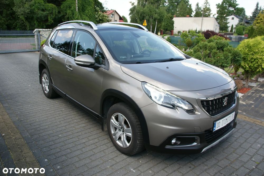 Peugeot 2008 1.6 BlueHDi Allure - 4