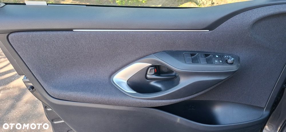 Toyota Yaris Hybrid 1.5 Active - 22