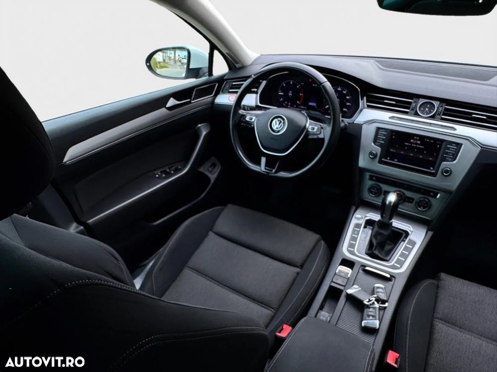 Volkswagen Passat Variant 2.0 TDI DSG (BlueMotion Technology) Highline - 9