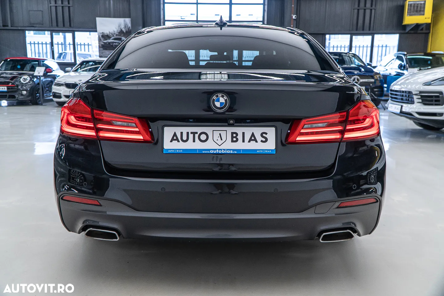 BMW Seria 5 520d Aut. M Sport Edition - 26