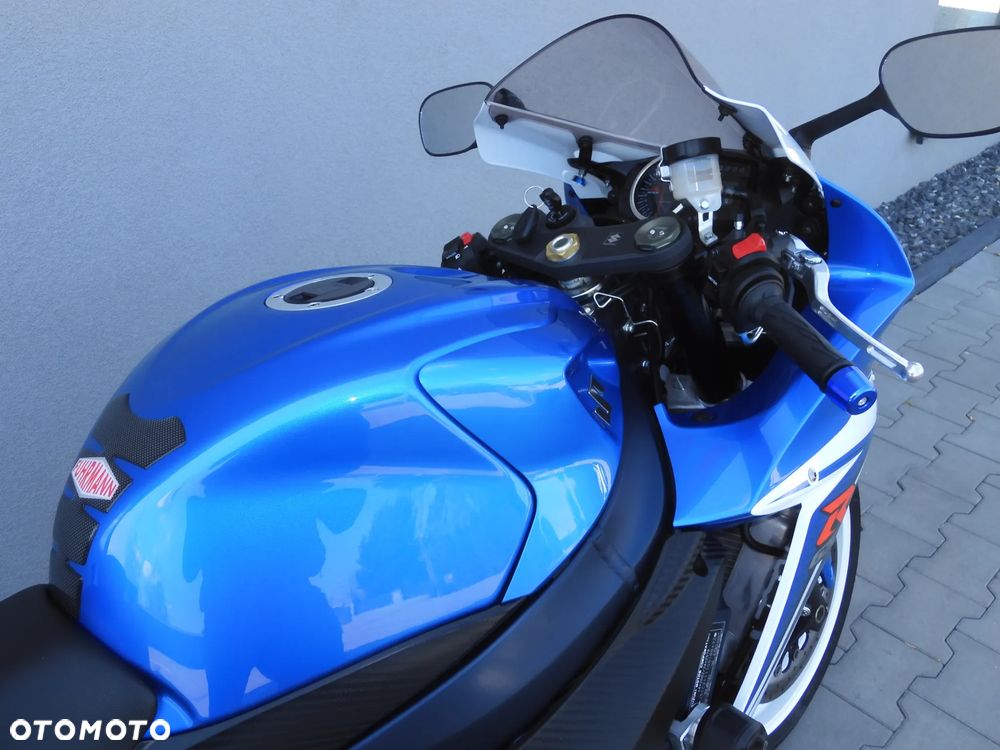 Suzuki GSX-R - 7