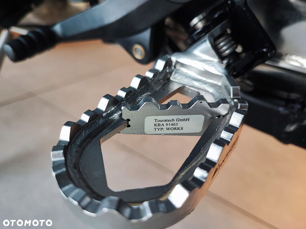 BMW R - 32