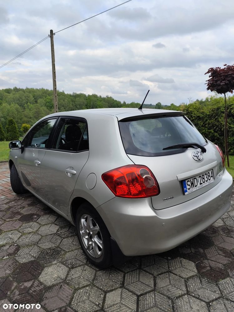 Toyota Auris - 5