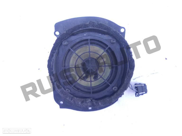 Coluna Som Trás 20282_08202 Mercedes C W202 Sedan [1993_2000] C - 1