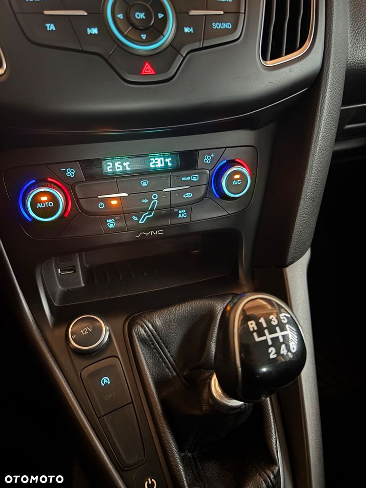 Ford Focus 1.5 TDCi DPF Start-Stopp-System Business - 16