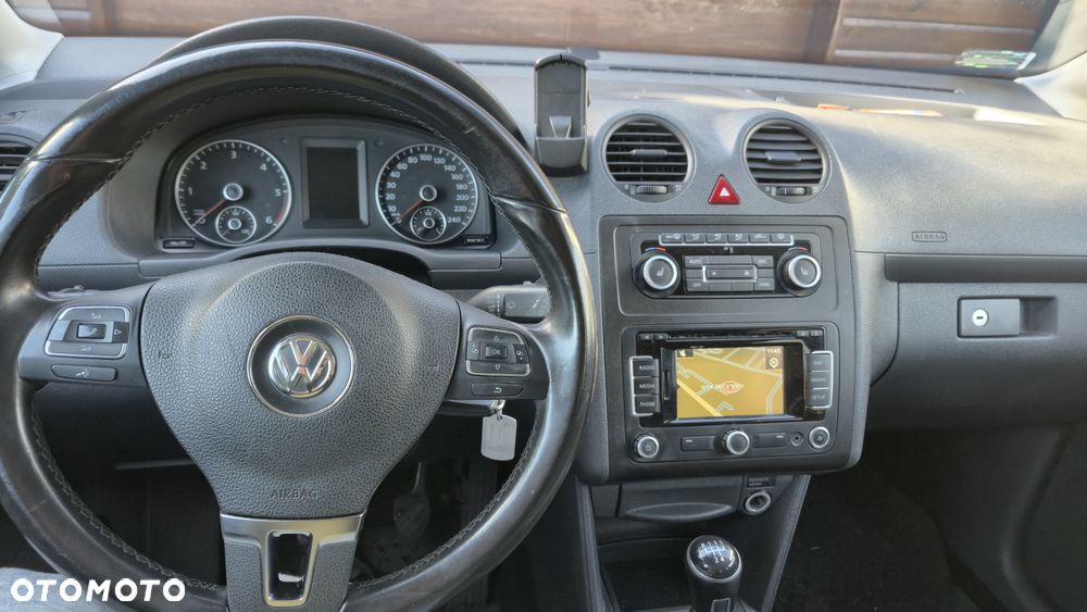 Volkswagen Caddy - 11