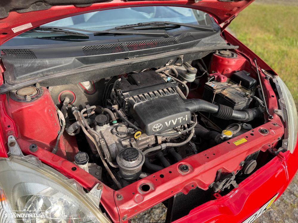 Toyota Yaris 1.0 Luna - 16