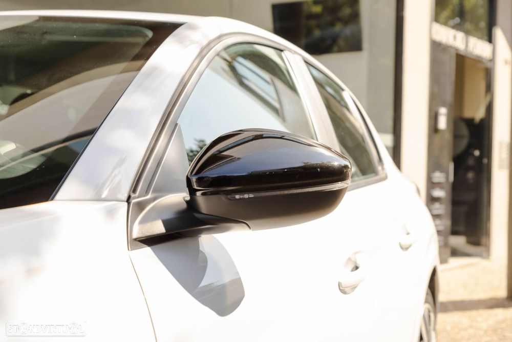 Peugeot 208 1.2 PureTech Active Pack - 8