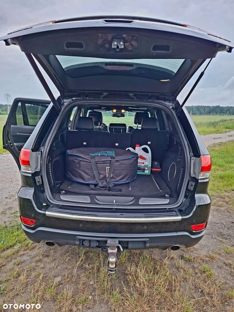 Jeep Grand Cherokee 5.7 V8 HEMI Overland - 23
