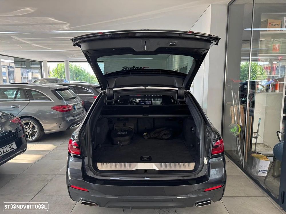 BMW 520 e Pack M - 8