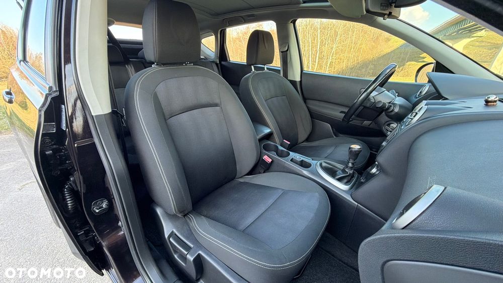 Nissan Qashqai 1.6 dCi DPF tekna - 22