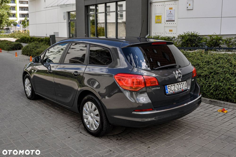 Opel Astra - 3