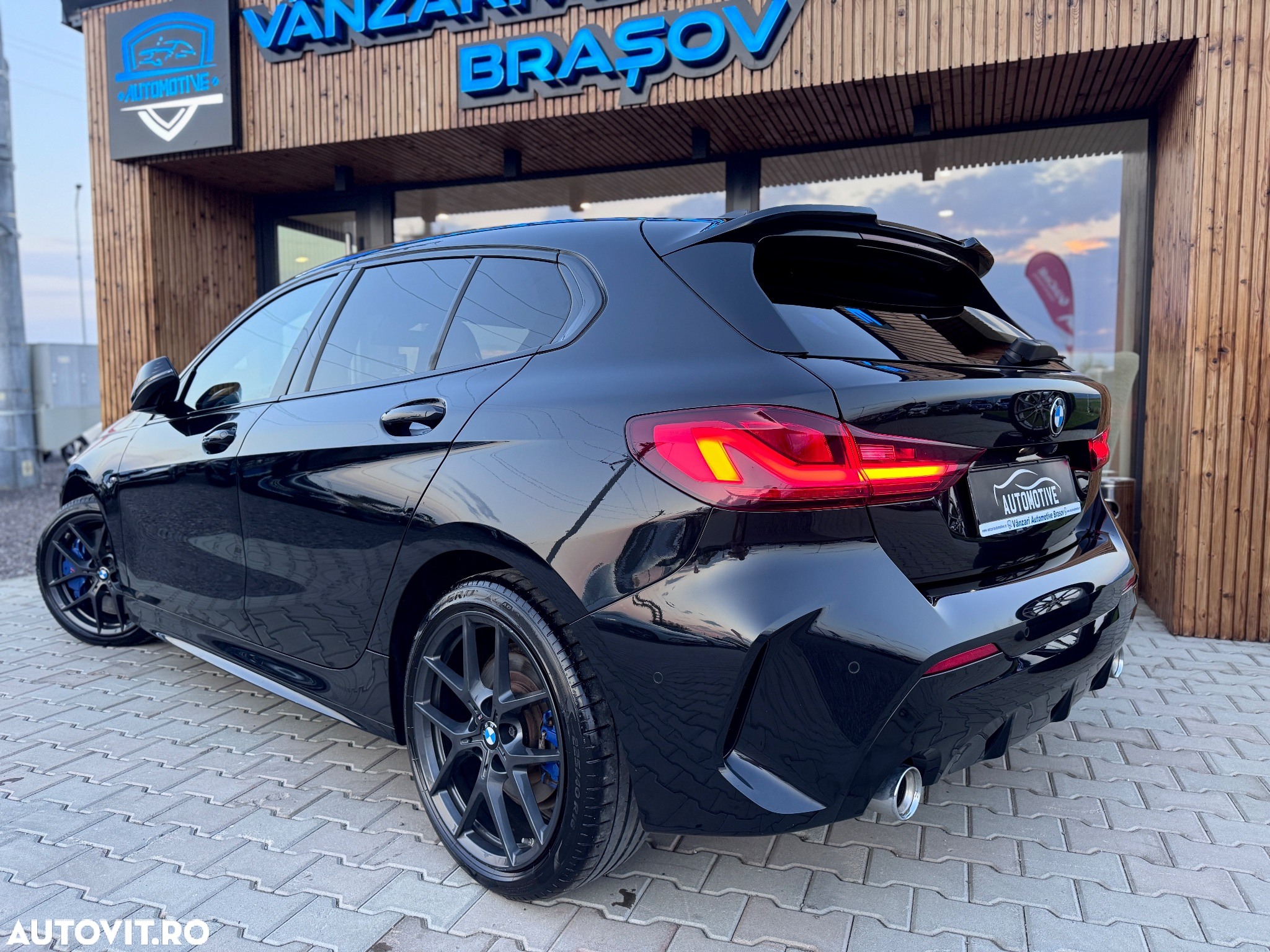 BMW Seria 1 120d xDrive Aut. Edition M Sport Shadow - 3
