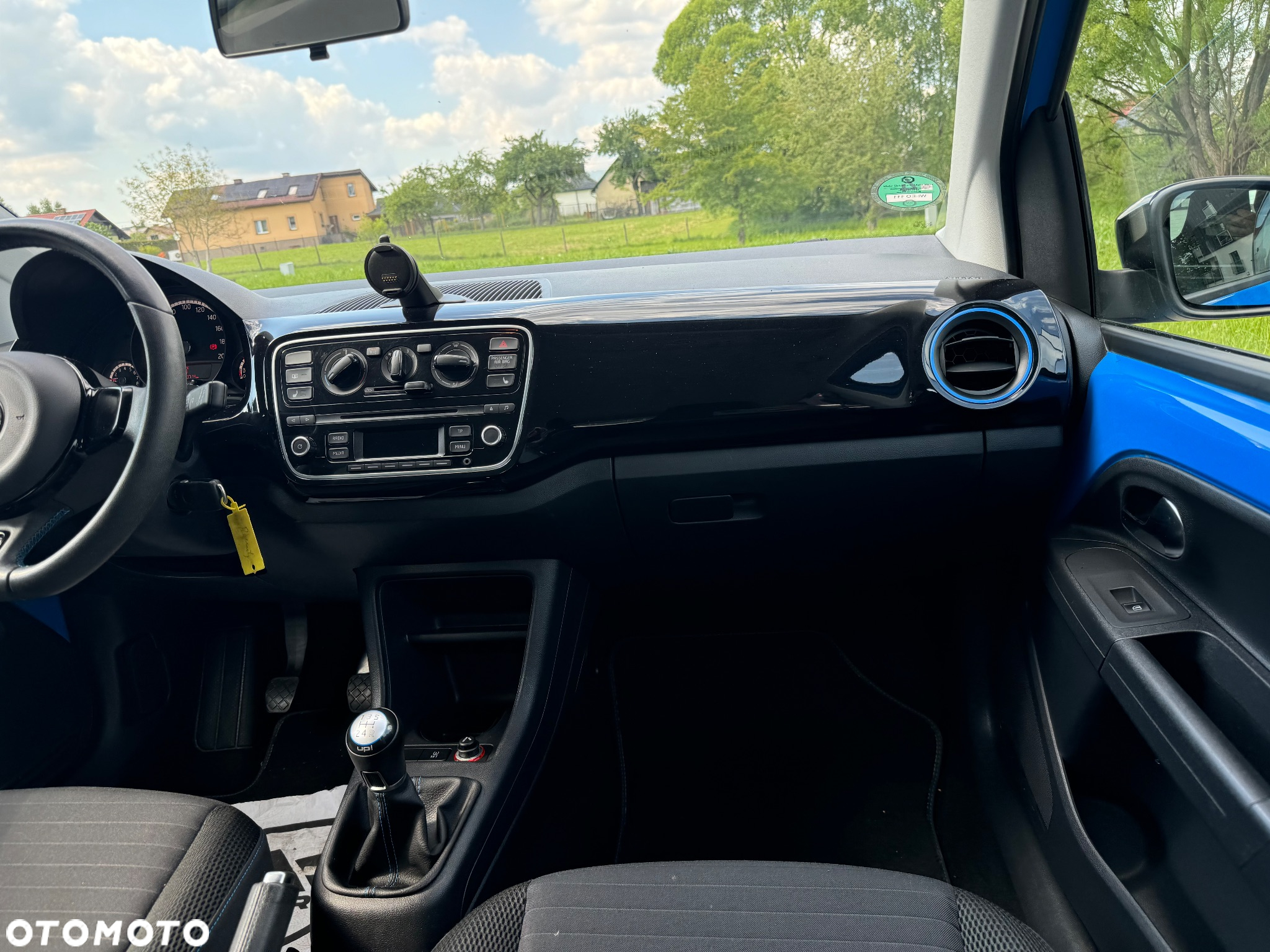 Volkswagen up! (BlueMotion Technology) sound - 9