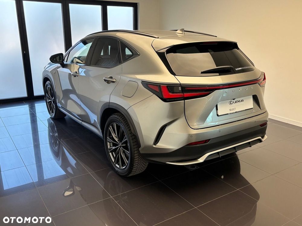 Lexus NX 450h+ F Sport AWD - 8
