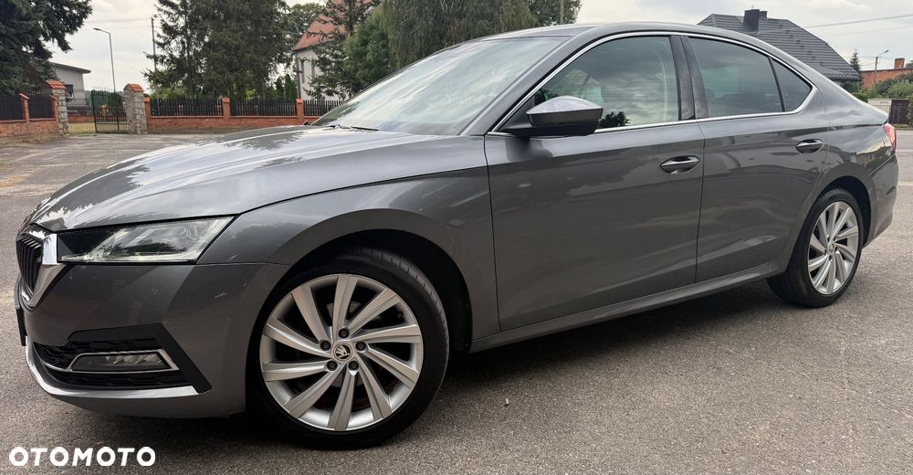 Skoda Octavia 2.0 TDI Sportline DSG - 26