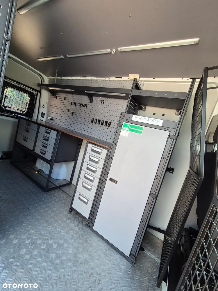 Renault Movano Master 2.3CDTI 2018r 160Tys km FuLL Wersja ZABUDOWA WARSZTATOWA 100%Bezwypadkowy Super Stan - 24