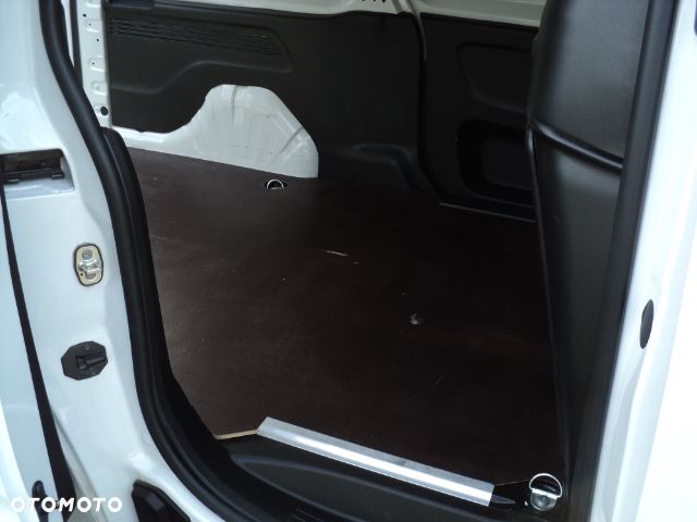 Toyota Proace CITY - 6