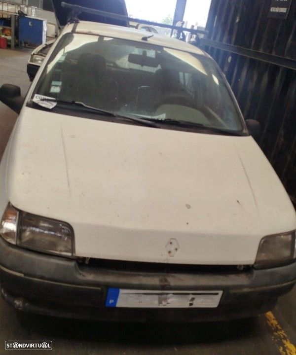 Para Peças Renault Clio I (B/C57_, 5/357_) - 2