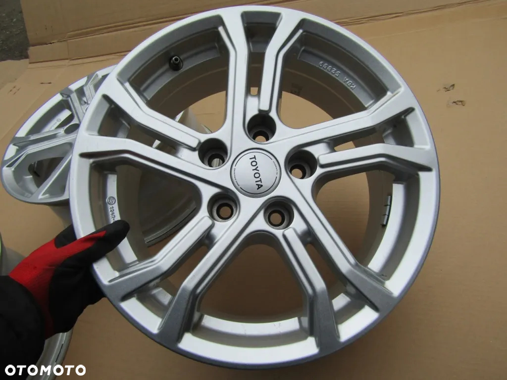 Felgi 16 Toyota Auris Avensis II III Prius Verso Corolla RAV4 + czujniki - 16